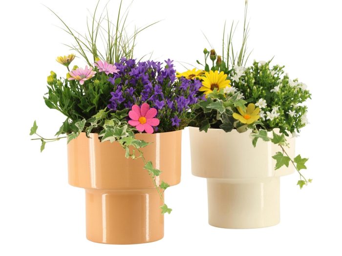 31817: Outdoor summer arrangement, D 20